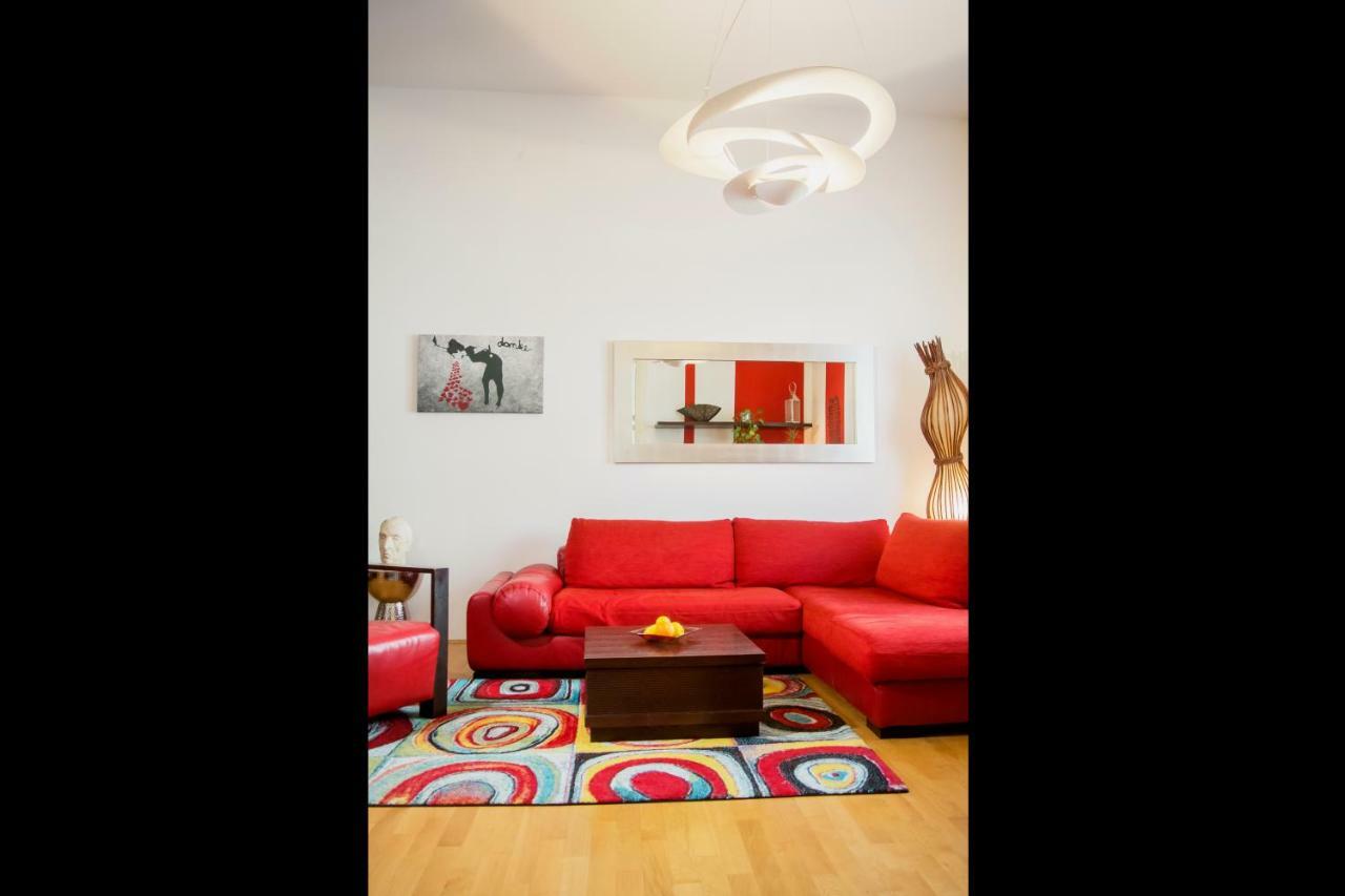 Rudjer Apartment, City Center, 2Br, Spacious Zagreb Exterior foto