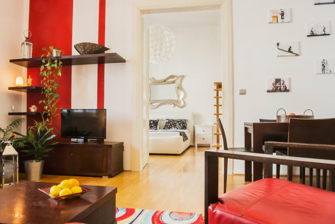 Rudjer Apartment, City Center, 2Br, Spacious Zagreb Exterior foto